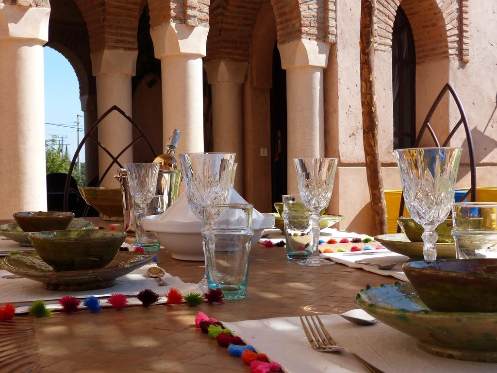 Le Cazar Hotel El Ain Luaran gambar