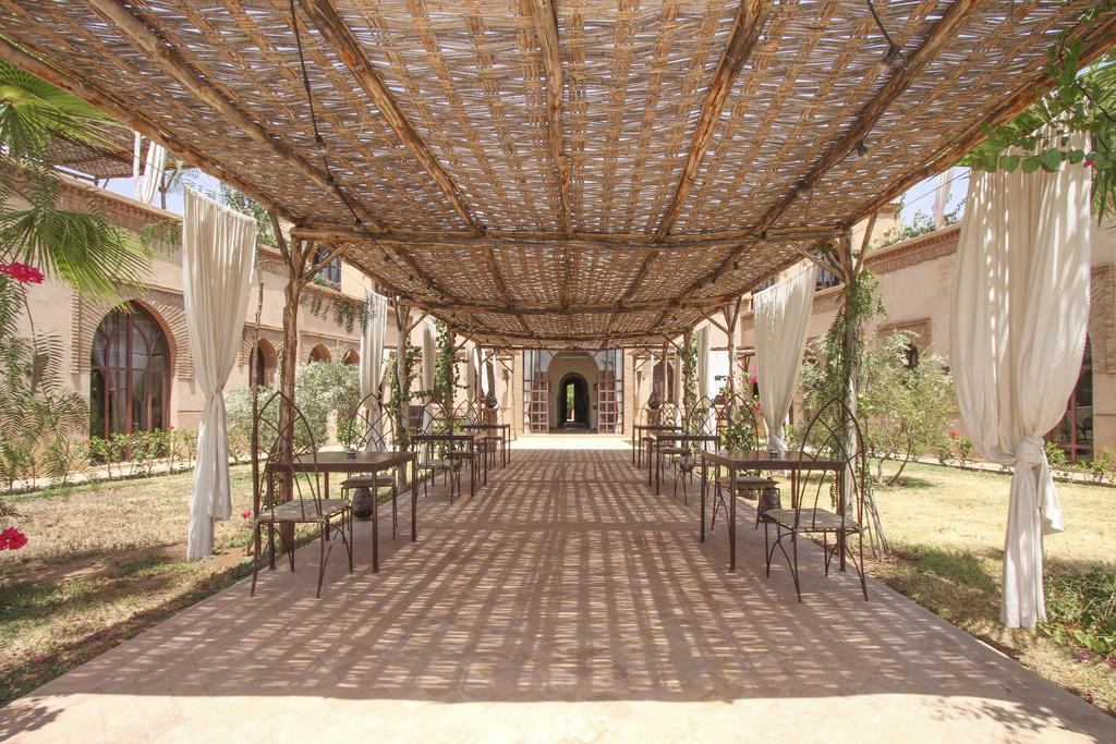 Le Cazar Hotel El Ain Luaran gambar