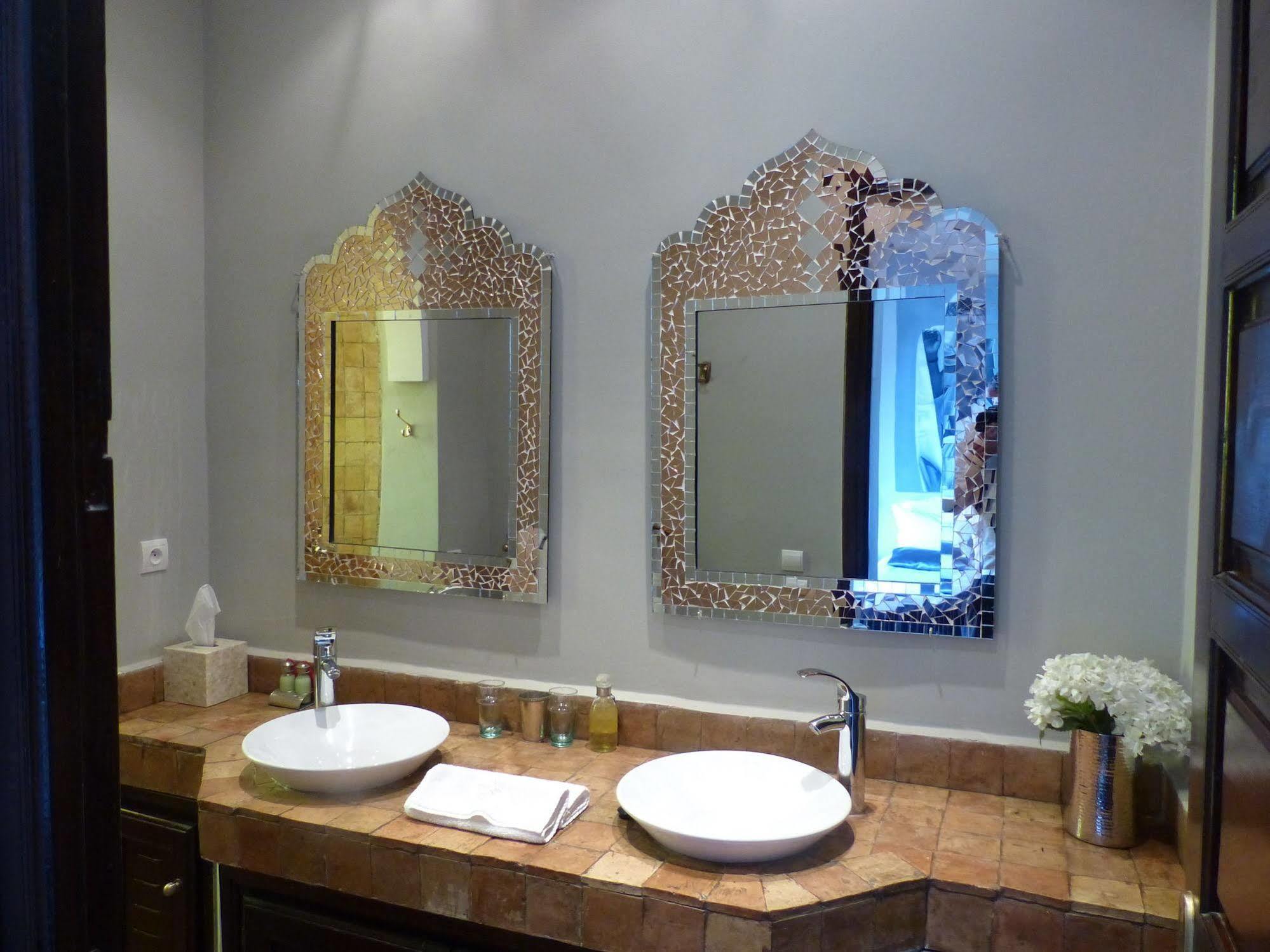 Le Cazar Hotel El Ain Luaran gambar